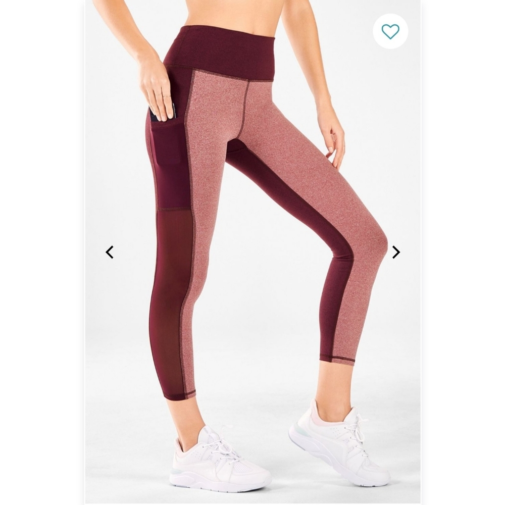 SOLD 🌟BNWT🌟 Fabletics mila high waisted capri